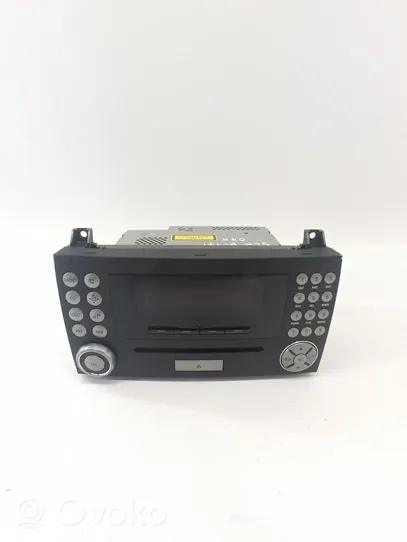 Mercedes-Benz SLK R171 Radio/CD/DVD/GPS-pääyksikkö A1718200386