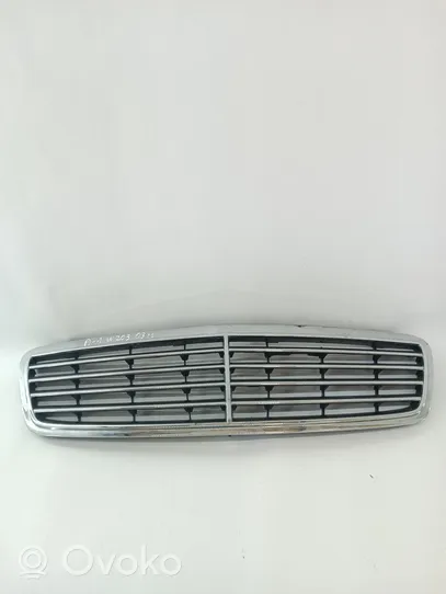 Mercedes-Benz C W203 Altra parte della carrozzeria A2038800183