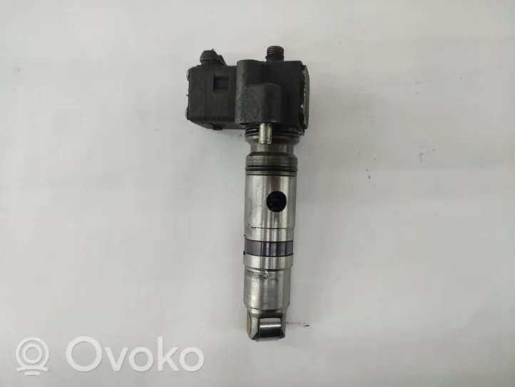 Mercedes-Benz ML W164 Fuel injector A0280746902