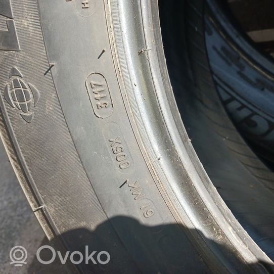 Volkswagen Amarok R19 winter tire 