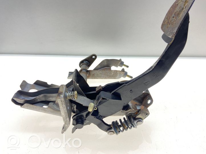 Subaru Legacy Poljinkokoonpano 36004AG020