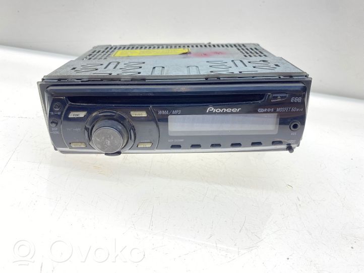 Subaru Forester SF Radio/CD/DVD/GPS-pääyksikkö 9777298766