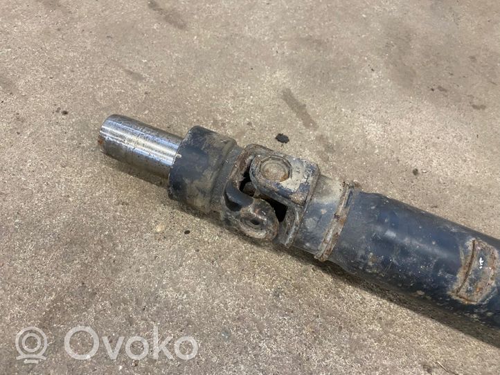 Subaru Outback Kardanas komplekte 27111AG000