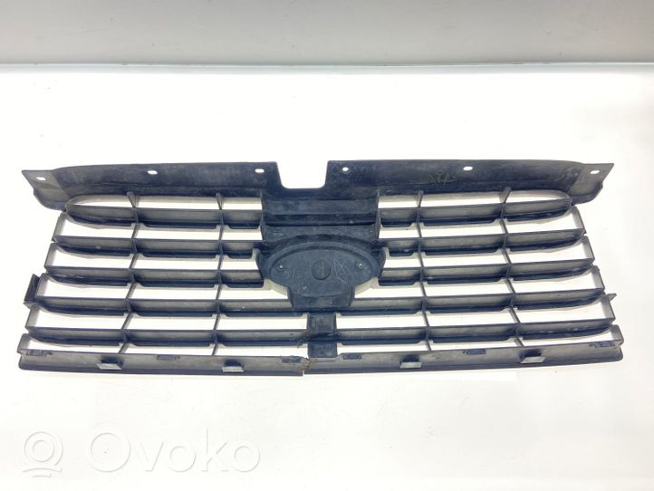 Subaru Forester SG Grille calandre supérieure de pare-chocs avant 91121SA050