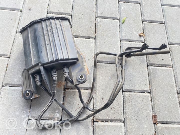 Subaru Legacy Serbatoio a carbone attivo per il recupero vapori carburante 42035AG010