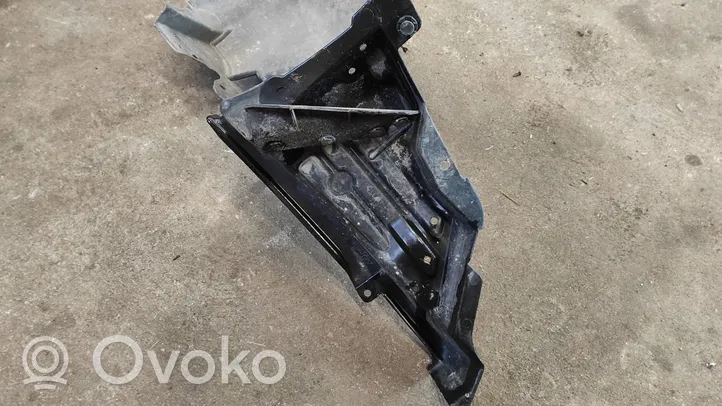 Subaru Legacy Nadkole przednie 59110A6001