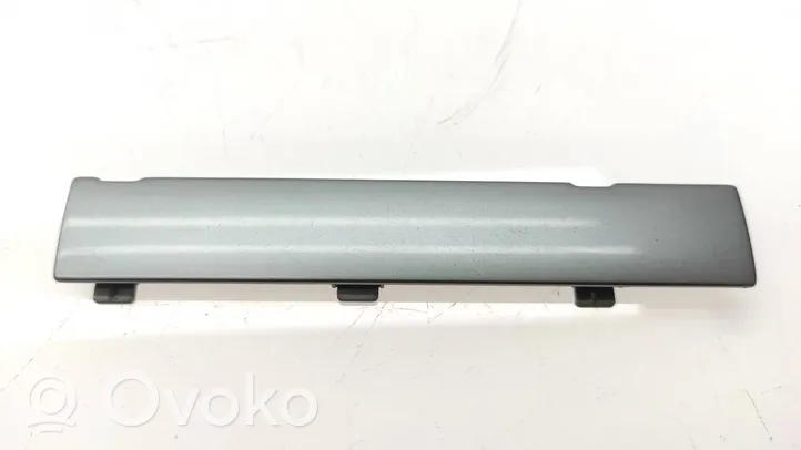 Subaru Legacy Listwa dachowa 91067AG060