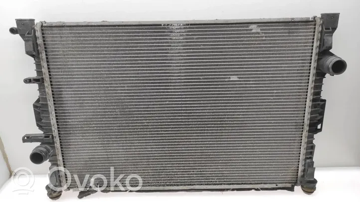 Ford Mondeo MK IV Aušinimo skysčio radiatorius 