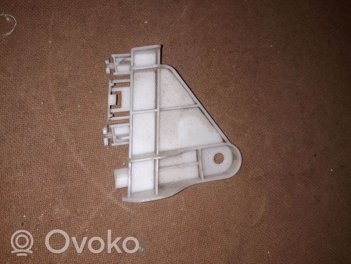 Toyota Corolla E160 E170 Fender mounting bracket 525620222