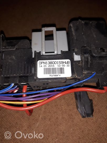 Volvo XC70 Module de fusibles DPN131800159HWB