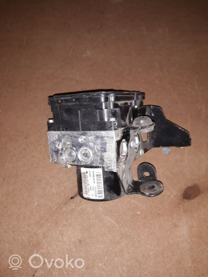 Volvo XC70 Pompe ABS P31423347