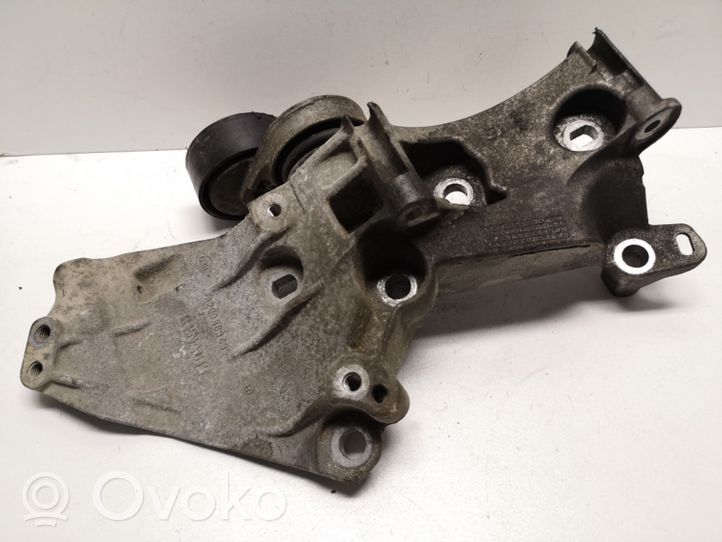 Dacia Dokker Generator/alternator bracket 8200669495