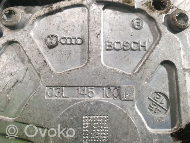 Volkswagen Tiguan Pompe à vide 03L145100