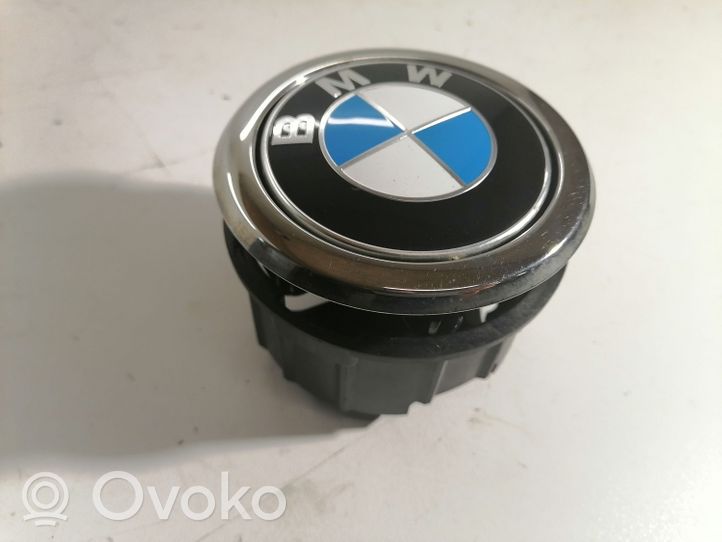 BMW 1 F20 F21 Tailgate/boot open switch button 7270728