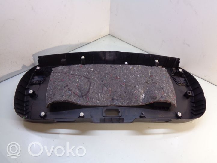 Toyota Auris E180 Takaluukun alaosan verhoilusarja 6478002020