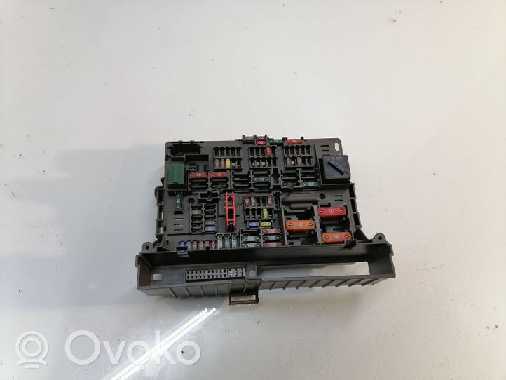 BMW 3 E90 E91 Module de fusibles 9119446