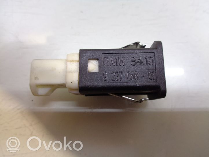 BMW 7 F01 F02 F03 F04 Gniazdo / Złącze USB 9237656