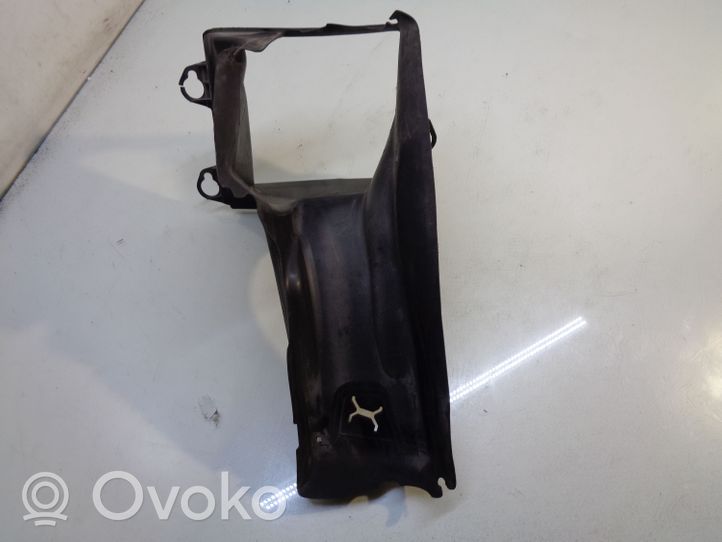 Audi A4 S4 B8 8K Canal de guidage d'air du refroidisseur 4F0145333