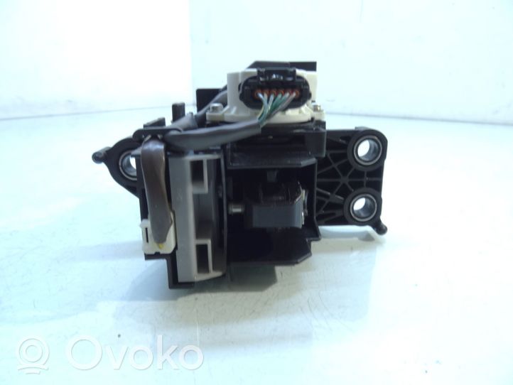 Toyota Prius (XW30) Pavarų perjungimo mechanizmas (kulysa) (salone) 75C582