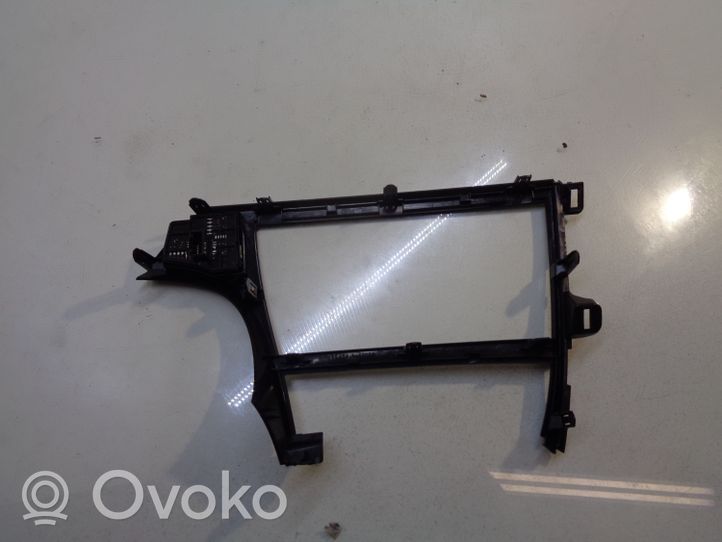 Toyota Prius (XW30) Konsola środkowa / Radio / GPS 5547447050