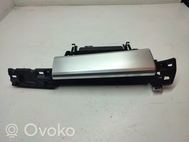 BMW 7 F01 F02 F03 F04 Boîte / compartiment de rangement pour tableau de bord 9119797