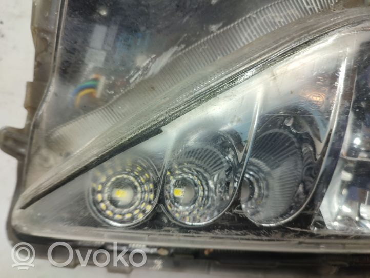 Toyota Prius (XW30) LED-päiväajovalo 9922691002