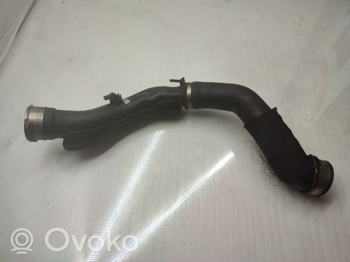 BMW 5 GT F07 Manguera/tubo del intercooler 7809834