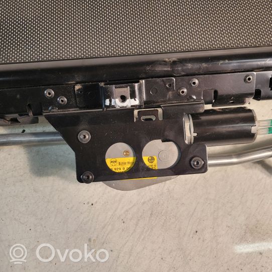 BMW 7 F01 F02 F03 F04 Elektrinė galinio stiklo užuolaida 9129058