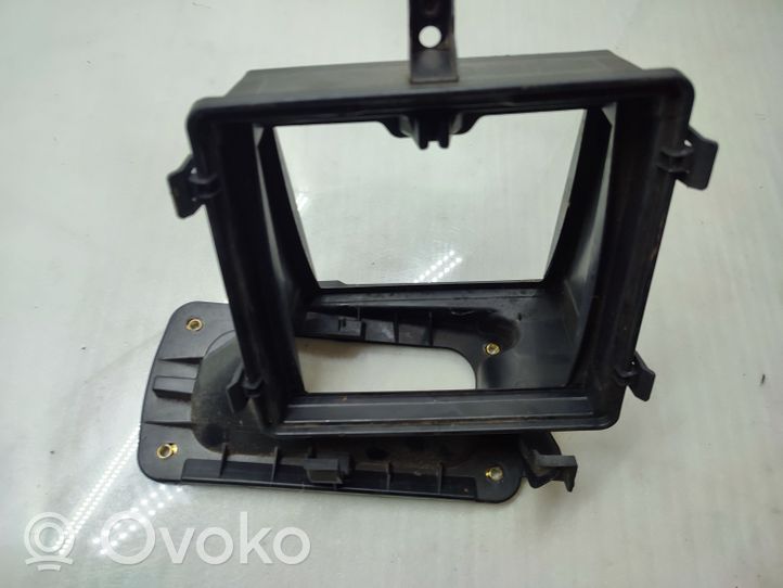 BMW X3 F25 Salono oro mazgo plastikinis korpusas 9184009