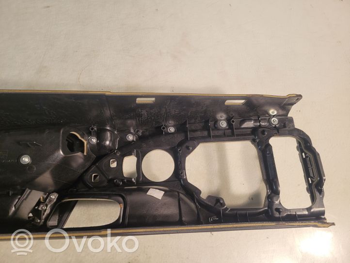 BMW 5 E60 E61 Center console 7034085