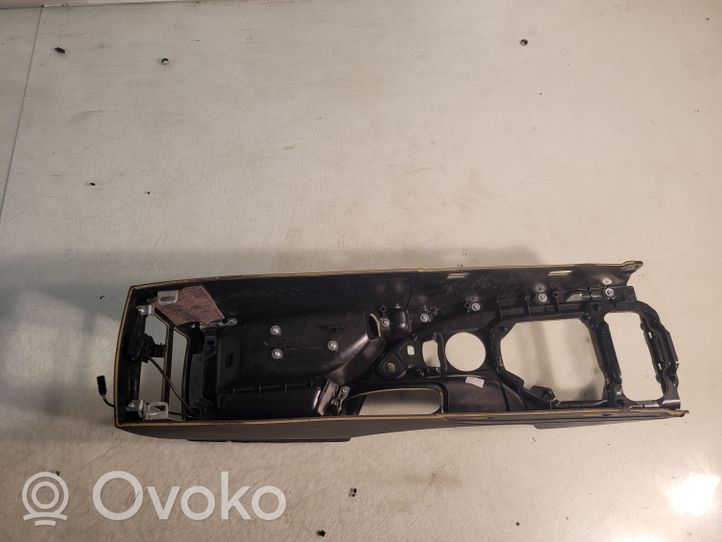 BMW 5 E60 E61 Center console 7034085