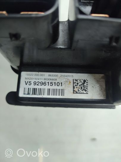 BMW 3 F30 F35 F31 Valvola di controllo dell’olio 9296151