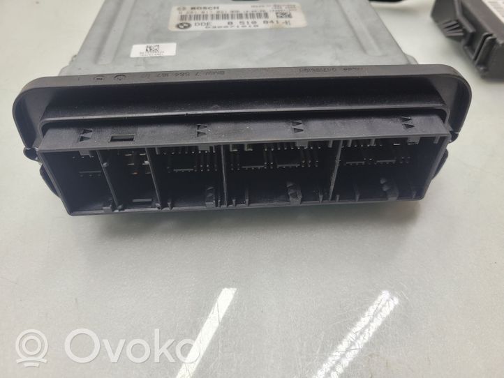 BMW X5 E70 Kit centralina motore ECU e serratura 8510841