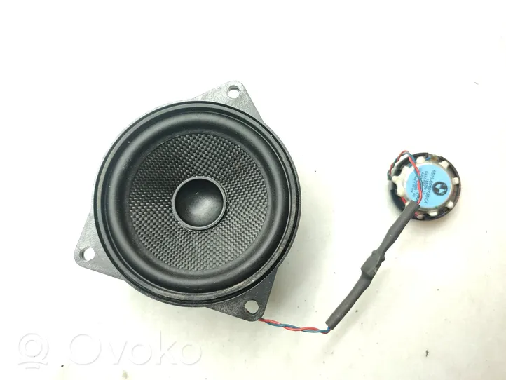 BMW 5 GT F07 Front door speaker 9133410