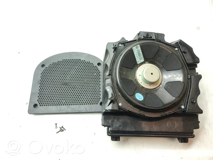 BMW 5 GT F07 Enceinte subwoofer 9164583