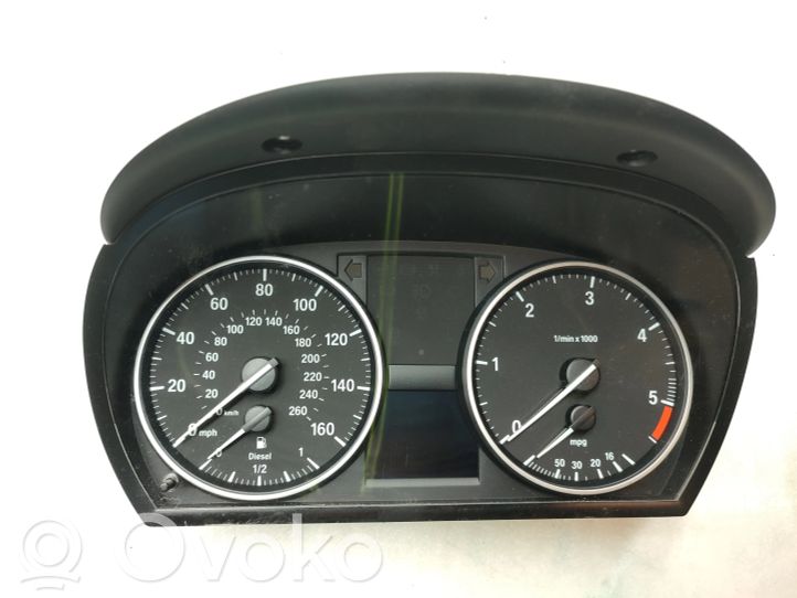 9242347 BMW 3 E92 E93 Speedometer (instrument cluster), 12.00 € RRR