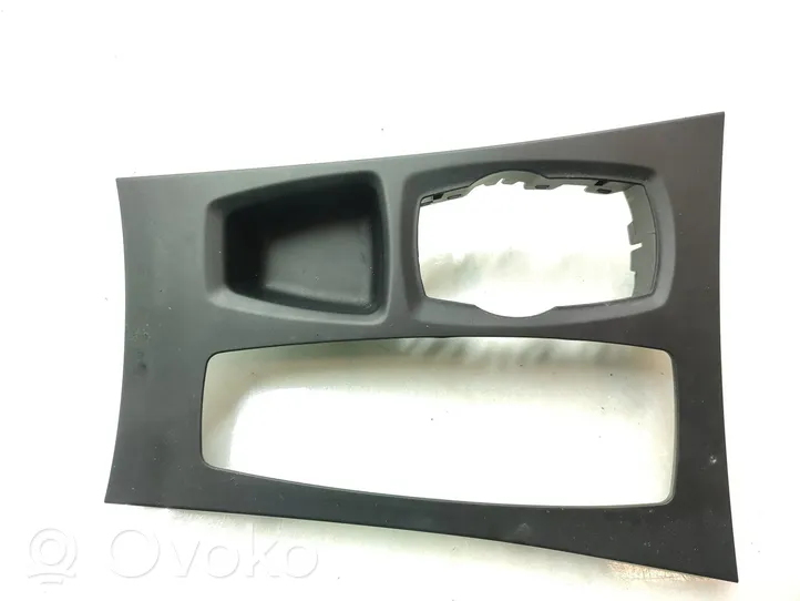 BMW X5 E70 Rivestimento in plastica cornice della leva del cambio 9164486