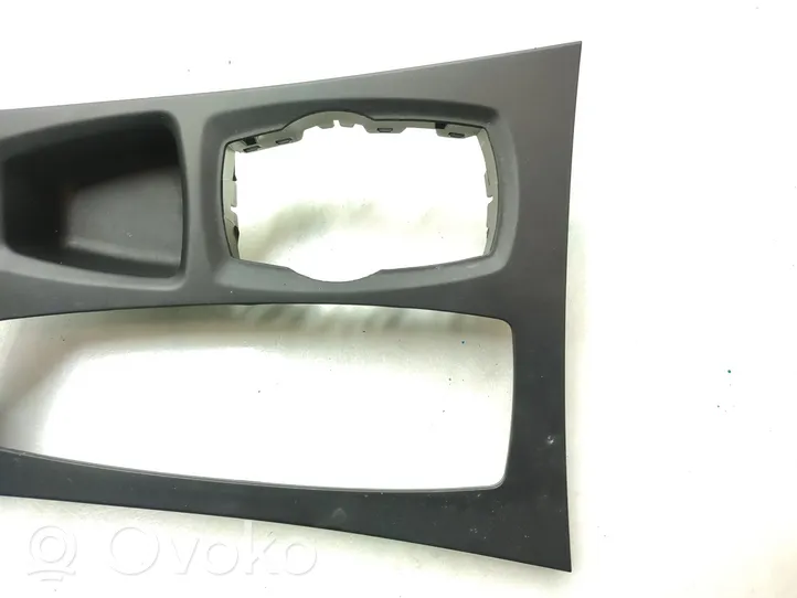 BMW X5 E70 Rivestimento in plastica cornice della leva del cambio 9164486