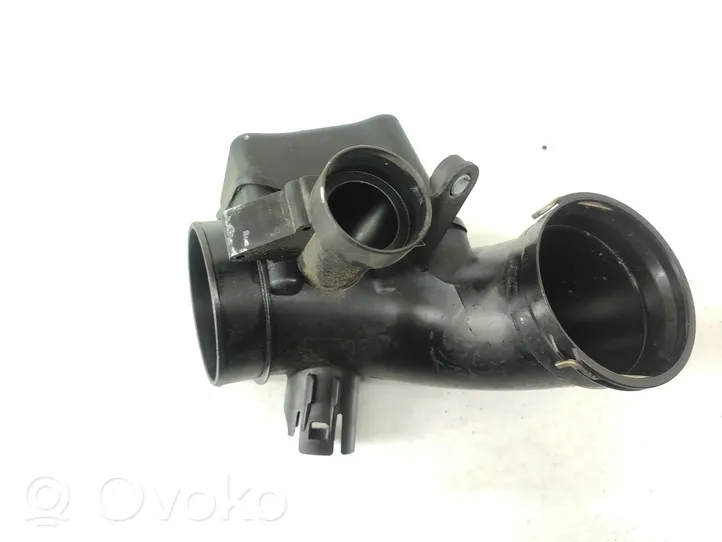 BMW 7 G11 G12 Parte del condotto di aspirazione dell'aria 8571705