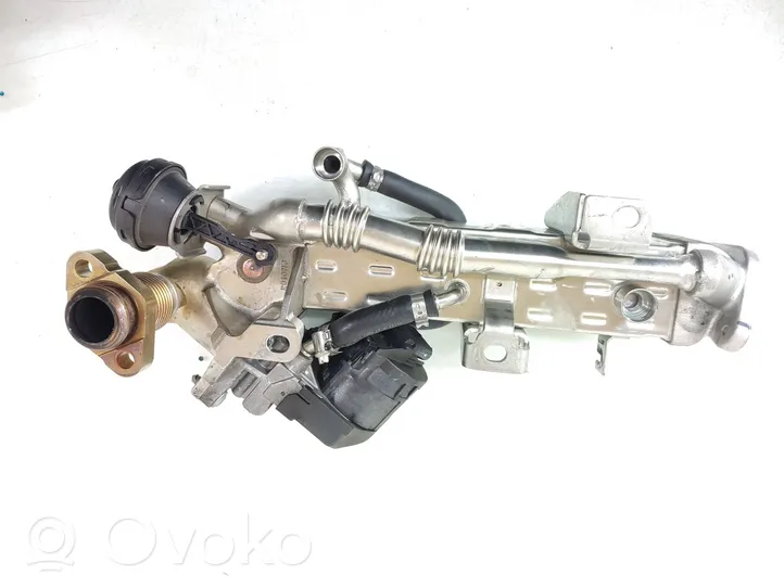 BMW 4 F32 F33 Refroidisseur de vanne EGR 8476993