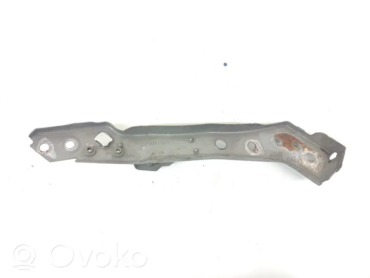 Renault Megane III Support phare frontale 6251206E