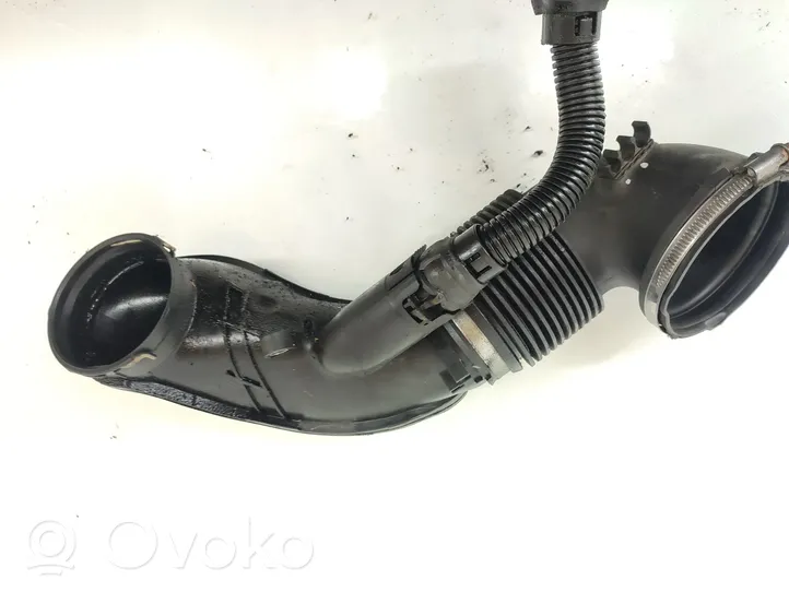 BMW 3 E90 E91 Turbo air intake inlet pipe/hose 7806371