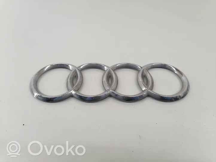 Audi Q7 4L Valmistajan merkki/logo/tunnus 4E0853742