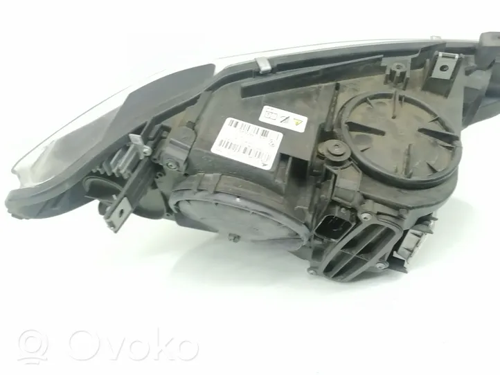 BMW 4 F32 F33 Priekinių žibintų komplektas 7460629