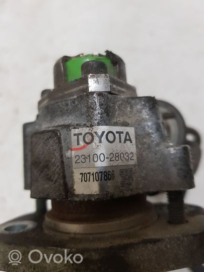 Toyota Avensis T250 Pompa ad alta pressione dell’impianto di iniezione 2310028032