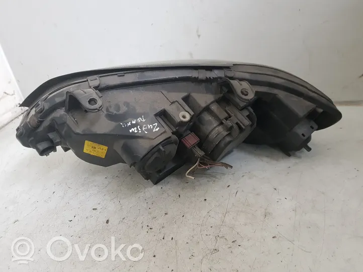 Opel Zafira A Передняя фара 0301116272