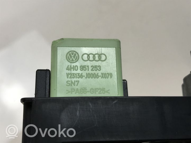 Volkswagen PASSAT CC Fusible 7N0937503A