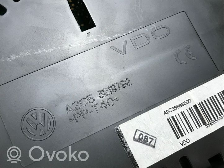 Volkswagen PASSAT B7 Tachimetro (quadro strumenti) 3AA920970J