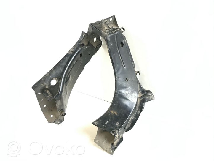 Mercedes-Benz GL X164 Support phare frontale A2048173420