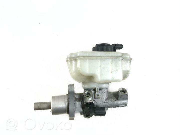 Volkswagen Touran II Master brake cylinder 1K8611301D